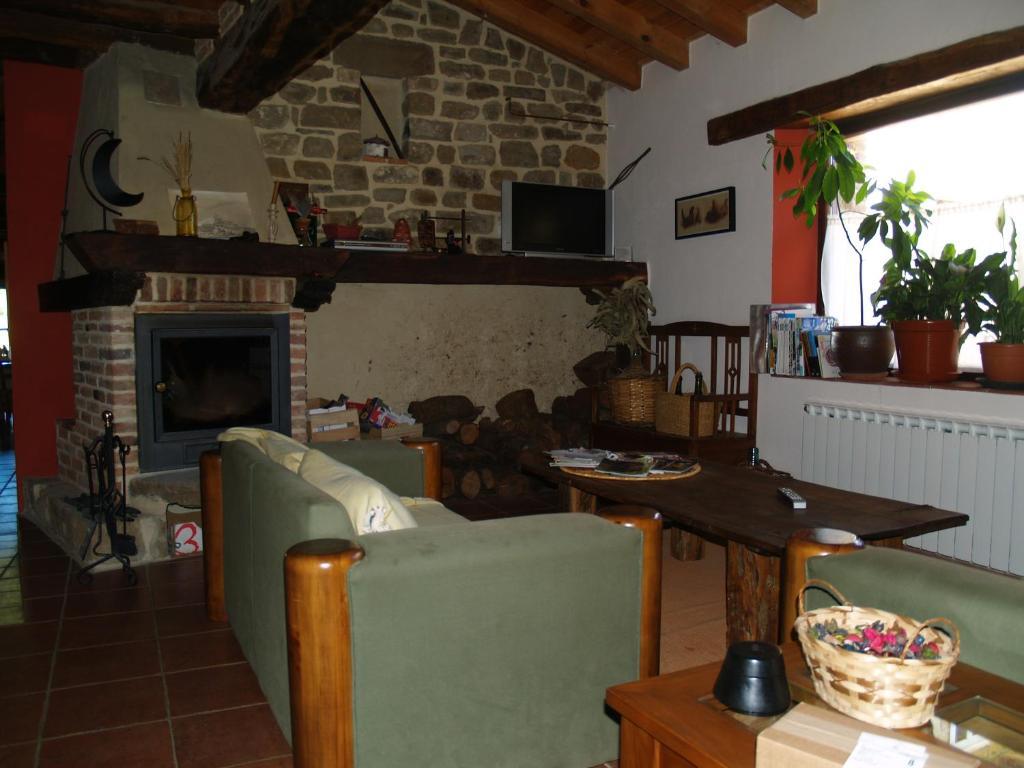 Hotel Rural Piedra Abierta San Martín de Perapertú Dış mekan fotoğraf