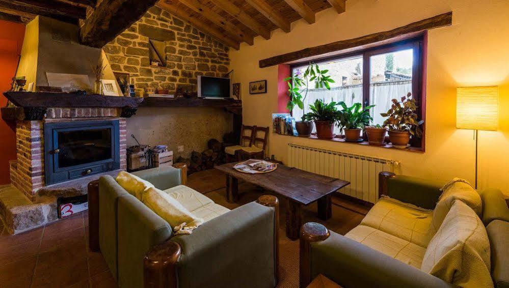 Hotel Rural Piedra Abierta San Martín de Perapertú Dış mekan fotoğraf